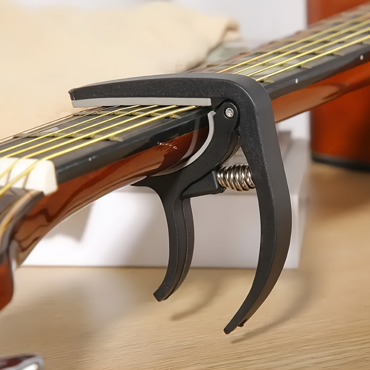 Durable Wooden Guitar Capo Tun - огляд і ціна Guitar Capo Clip