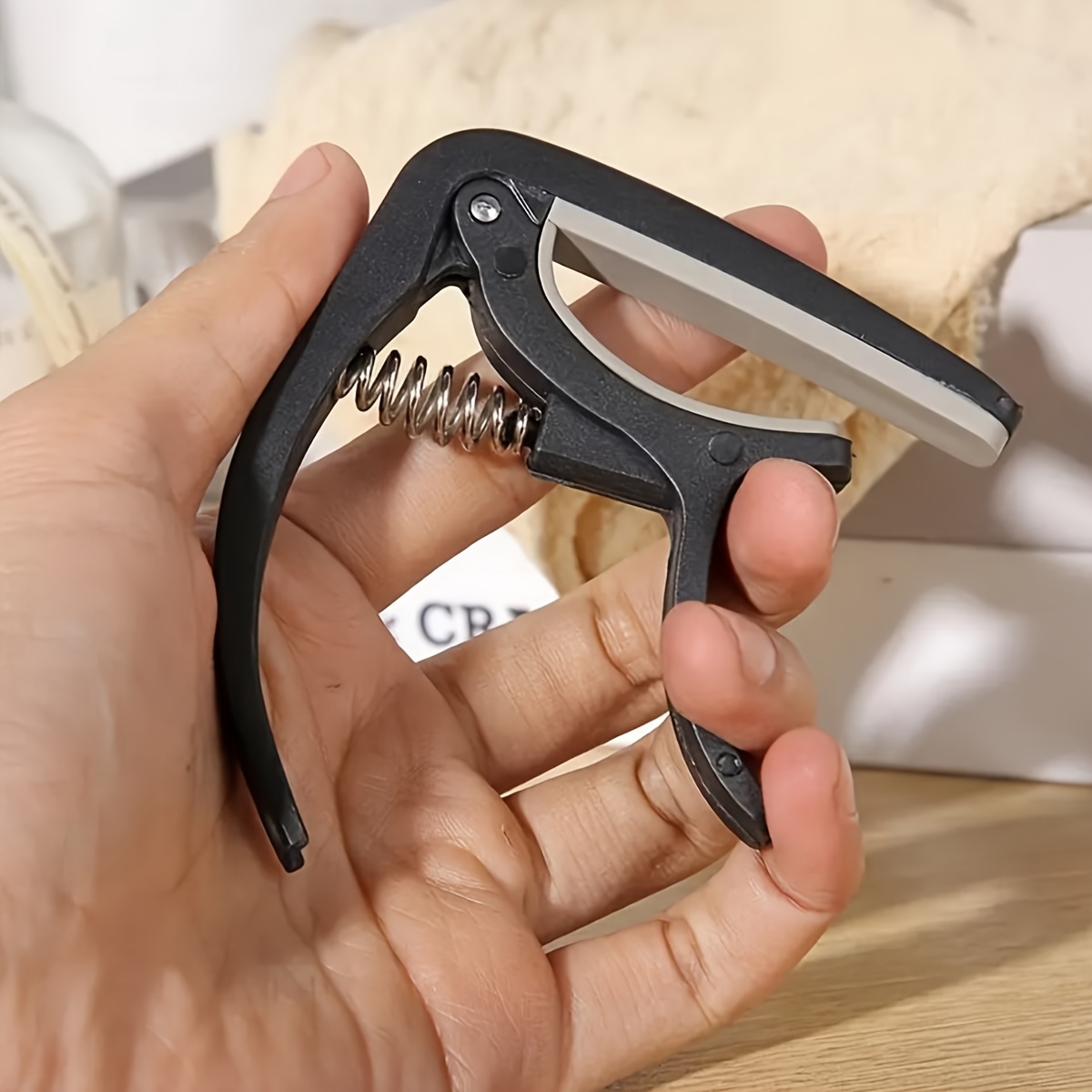 Durable Wooden Guitar Capo Tun - огляд і ціна Guitar Capo Clip